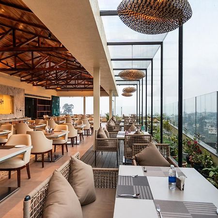 The White Rock Inn & Dine Shillong Eksteriør bilde