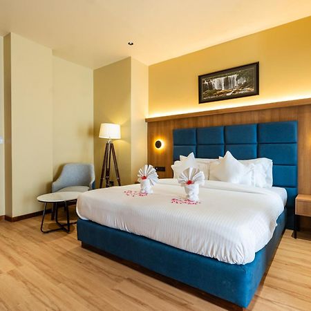 The White Rock Inn & Dine Shillong Eksteriør bilde